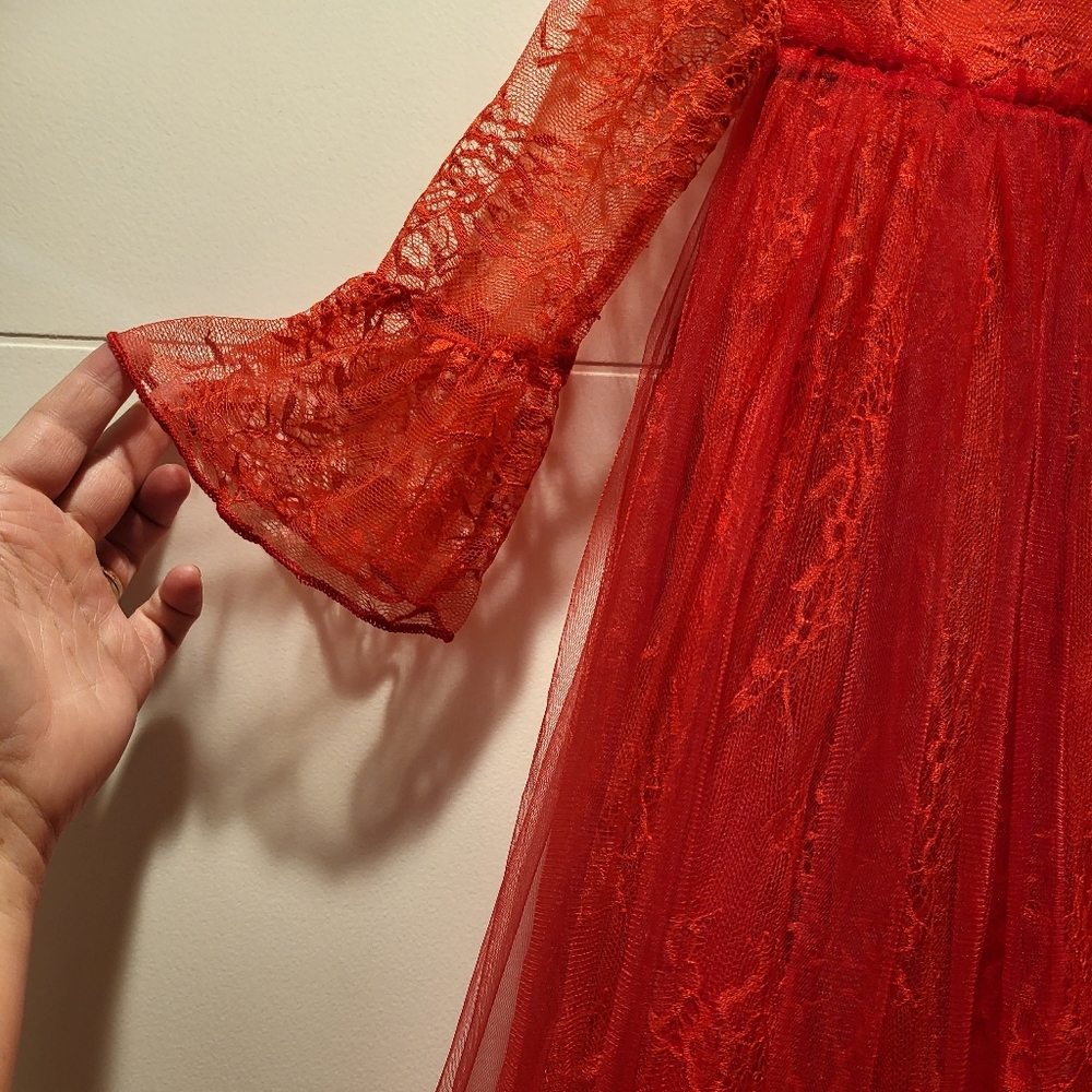 Is a Beautiful Full length Trish Scully dress in true Red!! - Picture 2 of 3